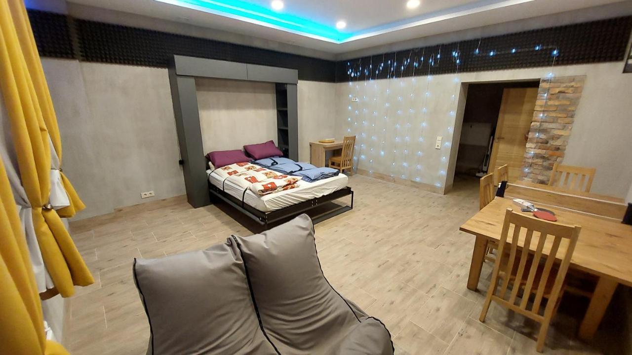 Fun And Chill Patalpu Ir Pirties Nuoma Apartment Vilnius Exterior foto