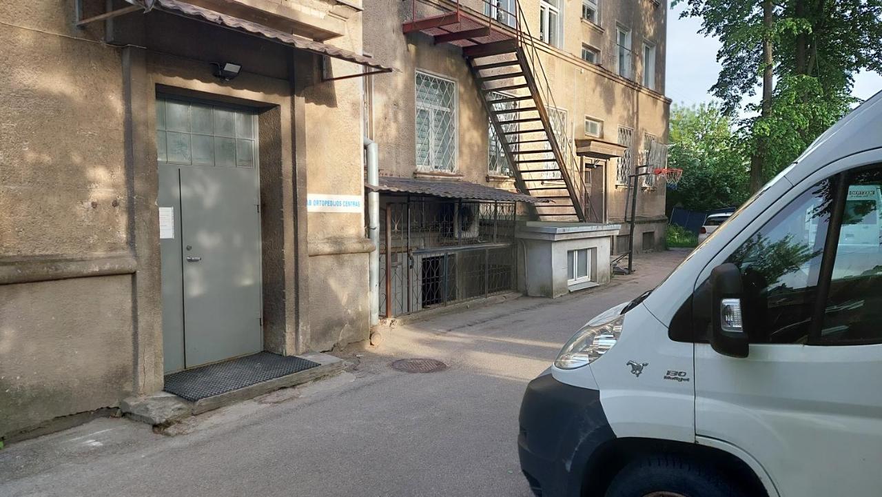 Fun And Chill Patalpu Ir Pirties Nuoma Apartment Vilnius Exterior foto